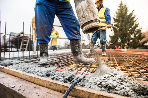Best Concrete Sidewalk Installation in West Park, CA
